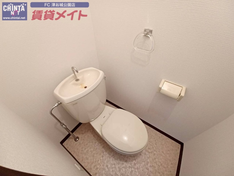 トイレ　別部屋参考写真です