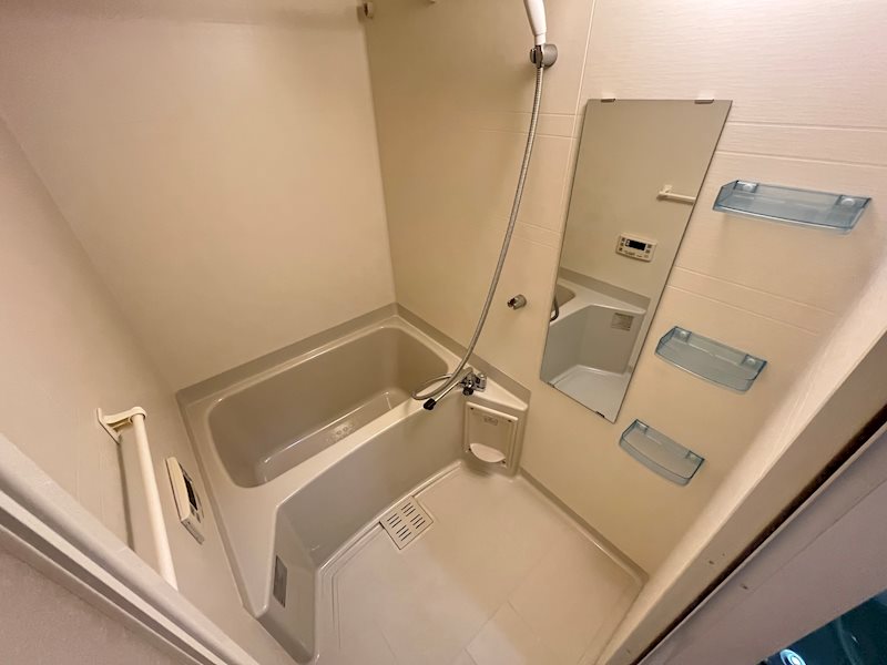 バス・シャワールーム　別号室イメージ