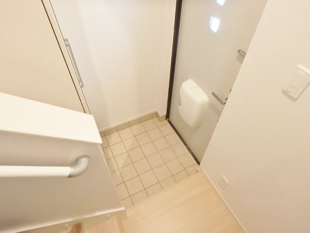 玄関　★参考写真　同タイプの写真です★