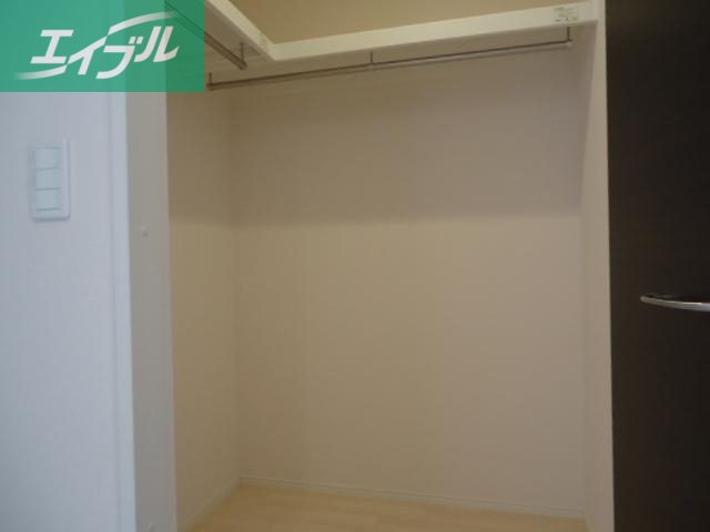 収納　ウォークイン