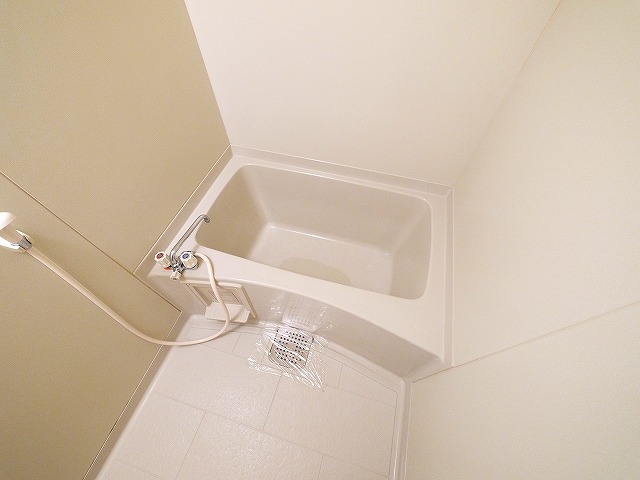 バス・シャワールーム　日々の疲れを癒すお風呂付です