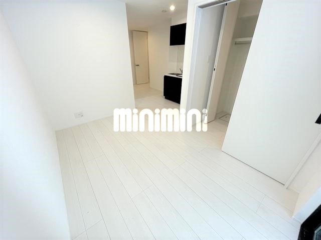 居室・リビング　※同間取り１０１号室のものです。