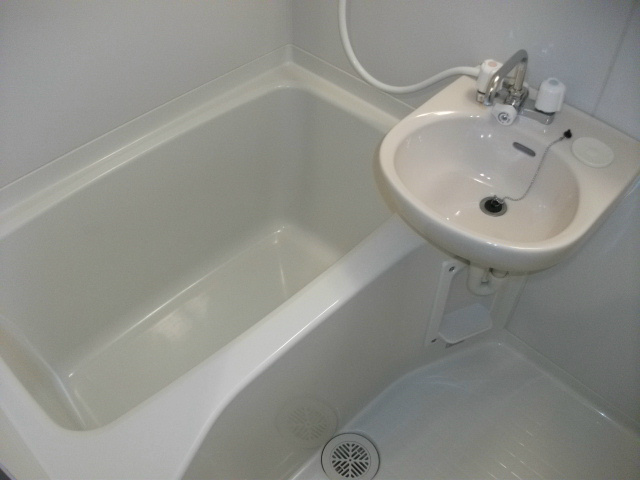 バス・シャワールーム　浴室