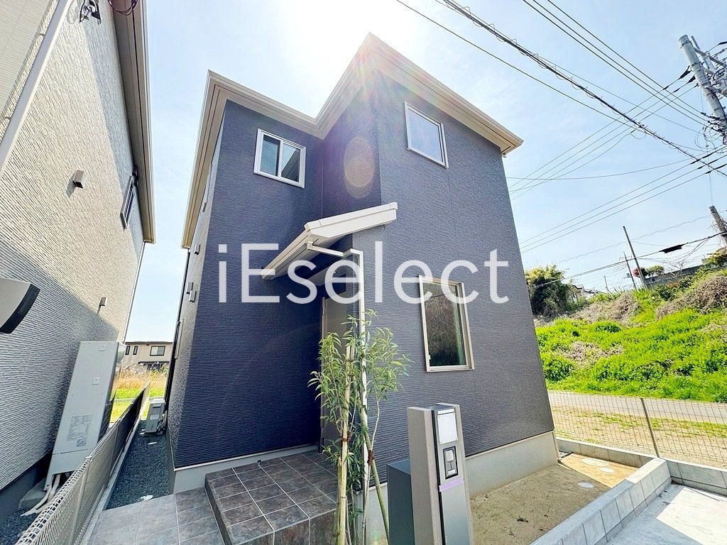 建物外観　閑静な住宅街に立地