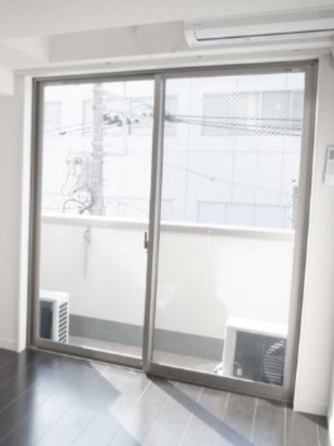 バルコニー　バルコニーあります