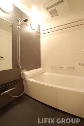 バス・シャワールーム　風呂