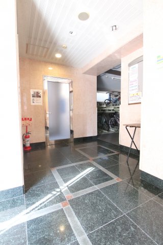 ロビー　ゆとりのあるロビーです