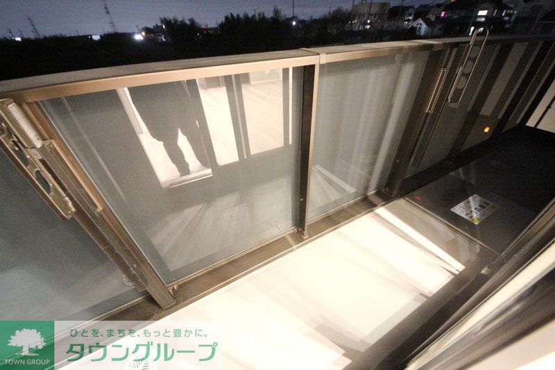 バルコニー　バルコニー