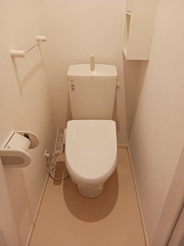 トイレ　トイレもきれいです