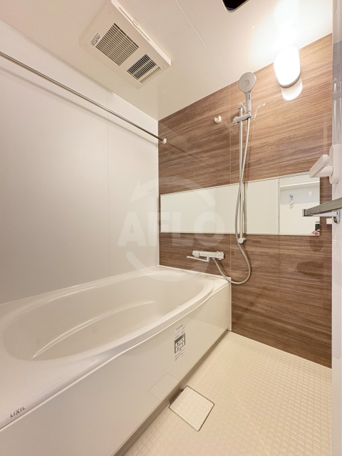 バス・シャワールーム　スプランディッド弁天町DUE　風呂