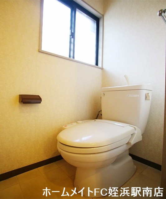 トイレ　★ウォシュレット付き♪★