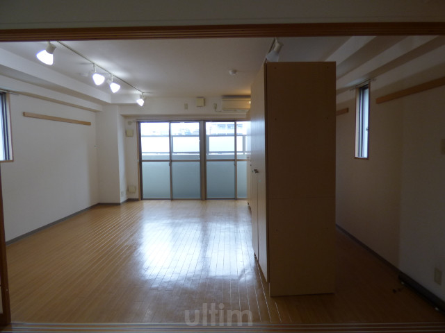 居室・リビング　別室の画像です、ご参考までに