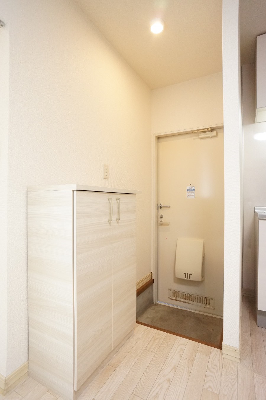 玄関　移動可能なシューズBOXあります！ディンプルキー仕様！