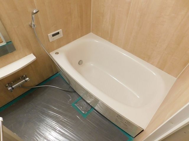 バス・シャワールーム　バス