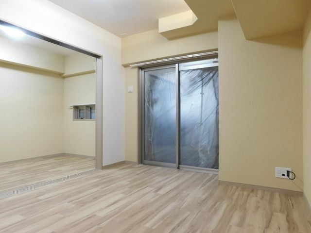 居室・リビング　収納