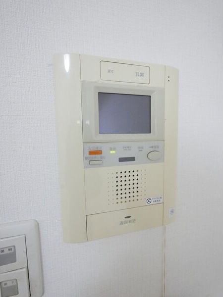 セキュリティ　モニター付きインターホン
