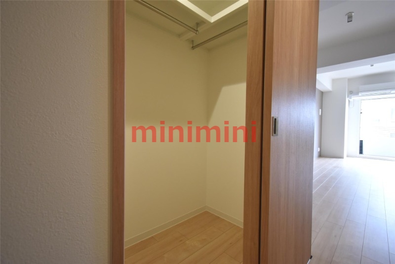 収納　ウォークインクローゼット