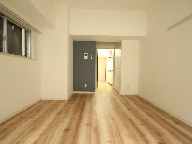 居室・リビング　※他部屋の写真です。現況優先。