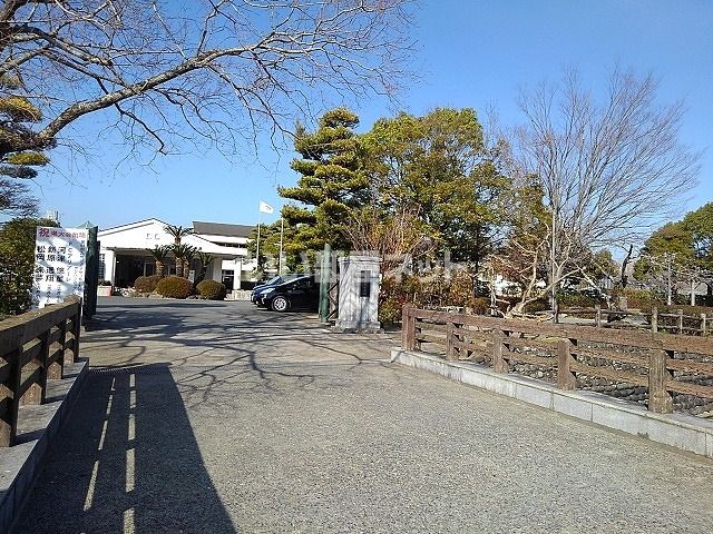 小学校　うきは市立吉井小学校（小学校）まで473m
