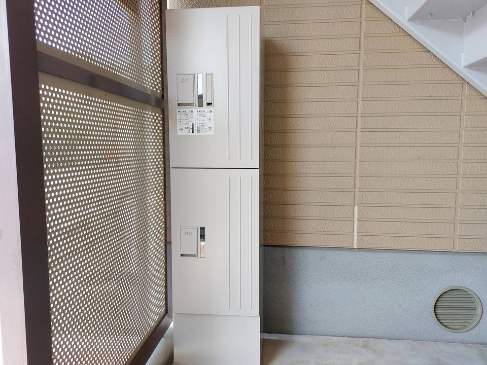 エントランス　宅配ボックス