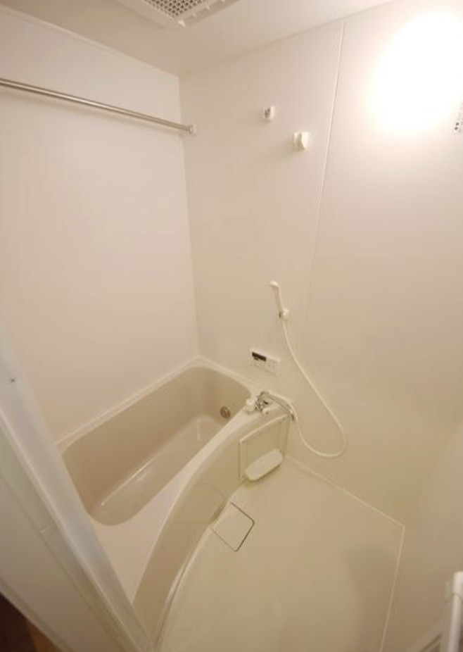 バス・シャワールーム　別部屋参考写真