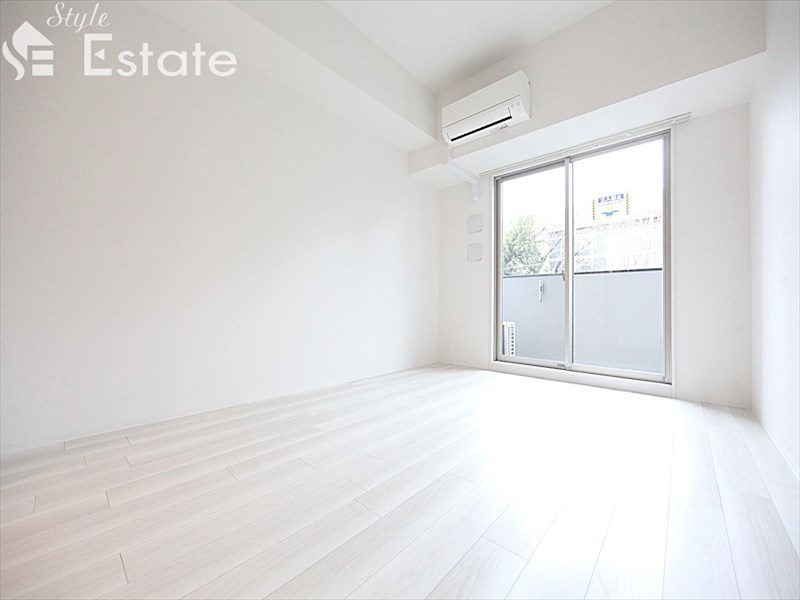 居室・リビング　内装