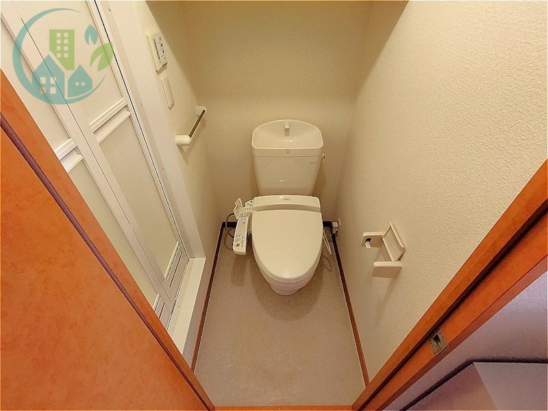 トイレ　レオパレスアクアブルー青谷（家具・家電付、仲介手数料不要）