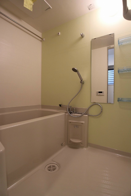 バス・シャワールーム　浴室乾燥機付