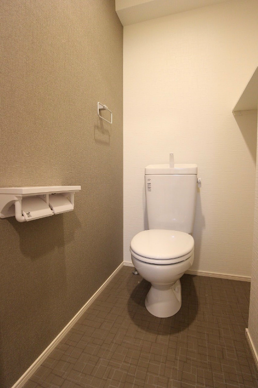 トイレ　トイレもゆとりのある広さがあります
