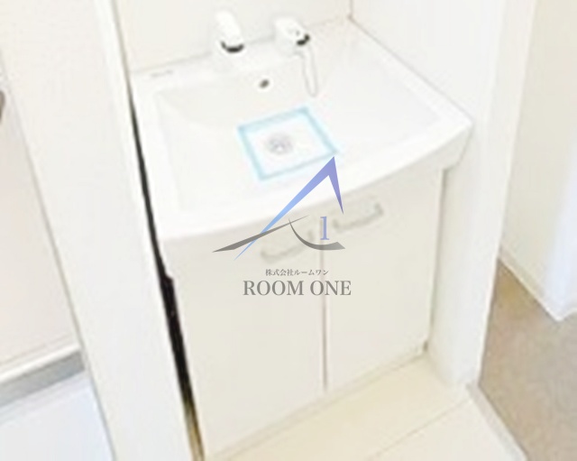 洗面設備　洗面台です。