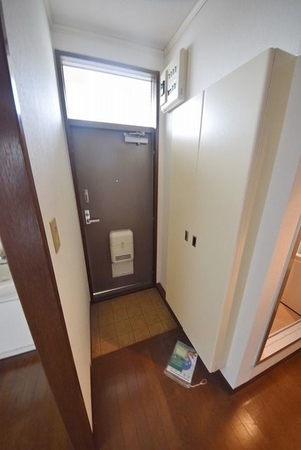 玄関　★お問い合わせはタウンハウジングまで★