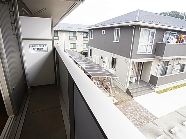 バルコニー　同一物件参考写真