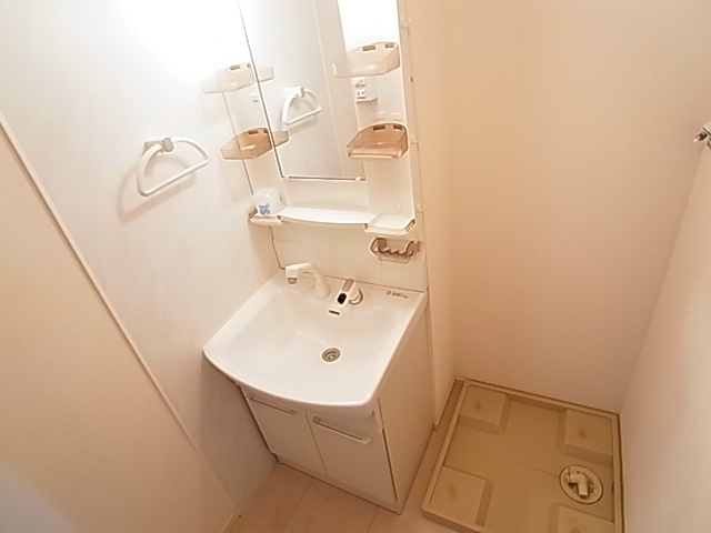 洗面設備　同一物件参考写真