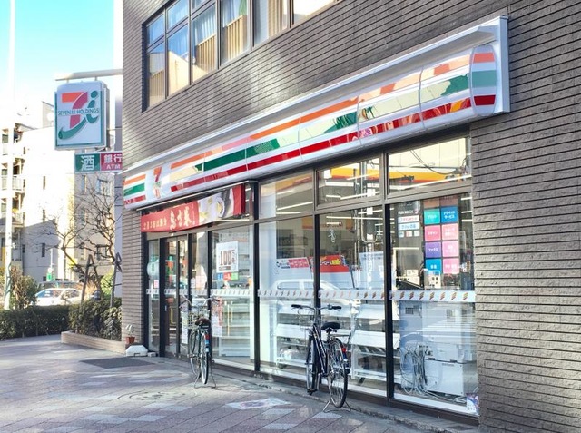 コンビニ　セブンイレブン西巣鴨駅前店（コンビニ）まで179m