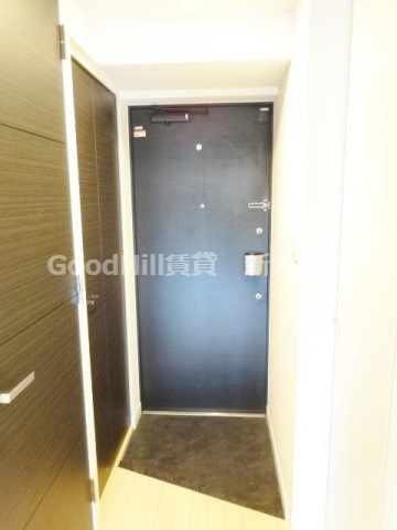 玄関　プレサンス新大阪クレスタ