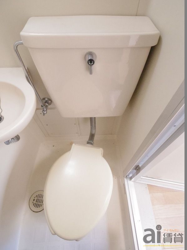 トイレ　他号室画像