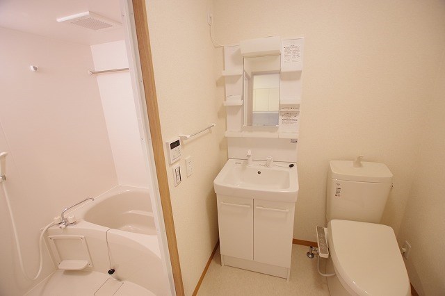 洗面設備　※別号室の写真使用中
