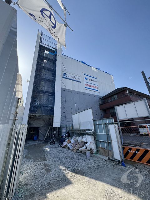 建物外観　建築中