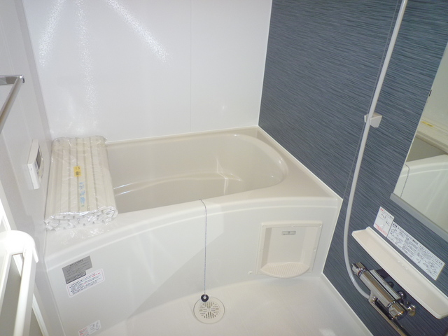 バス・シャワールーム　★追焚・浴室乾燥機完備★