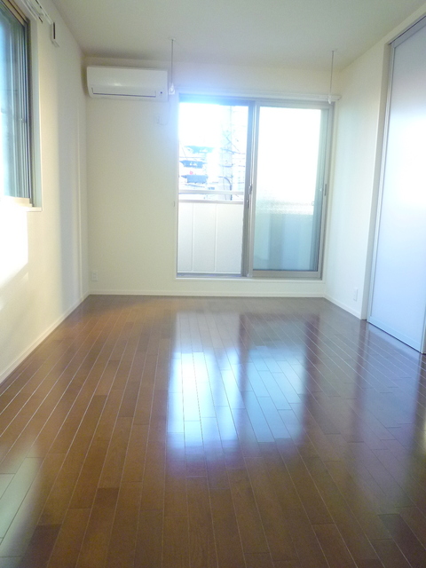 その他部屋・スペース　★明るい角部屋２面採光★