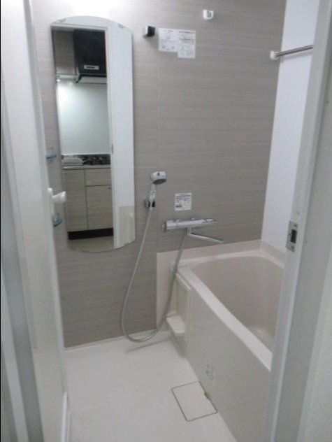 バス・シャワールーム　バス