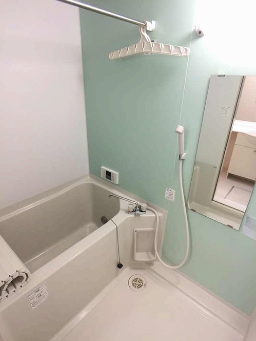 バス・シャワールーム　浴室換気乾燥機付き
