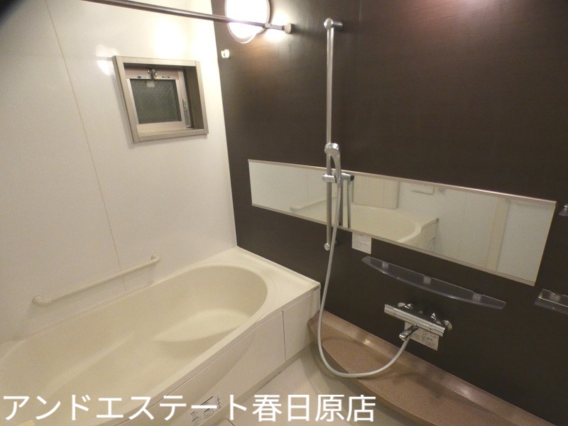 バス・シャワールーム　追炊き機能付き