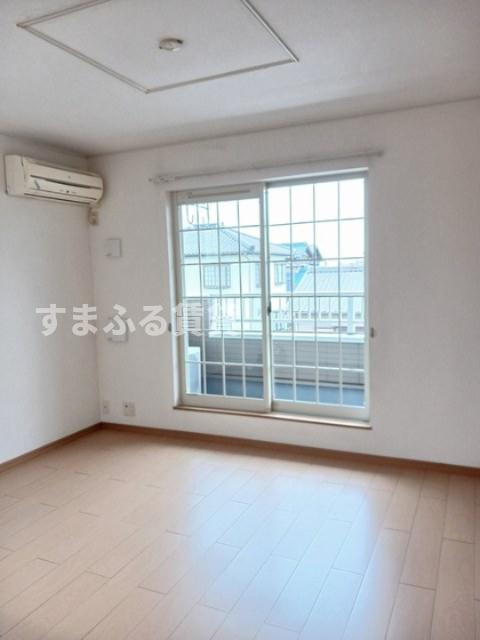 居室・リビング　同仕様　同施工会社　リビング