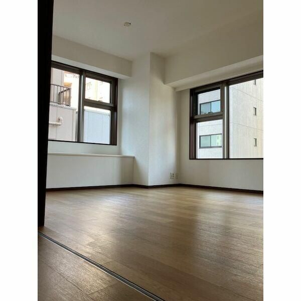 その他部屋・スペース　明るい色調の室内です