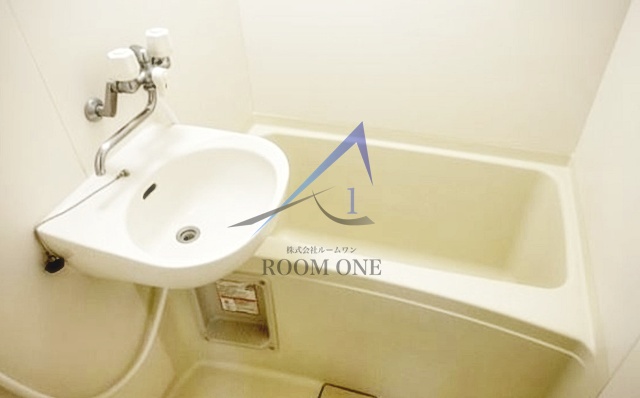 バス・シャワールーム　お風呂です。