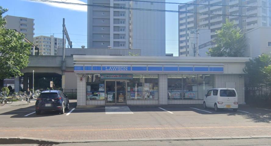 コンビニ　ローソン札幌桑園店（コンビニ）まで887m