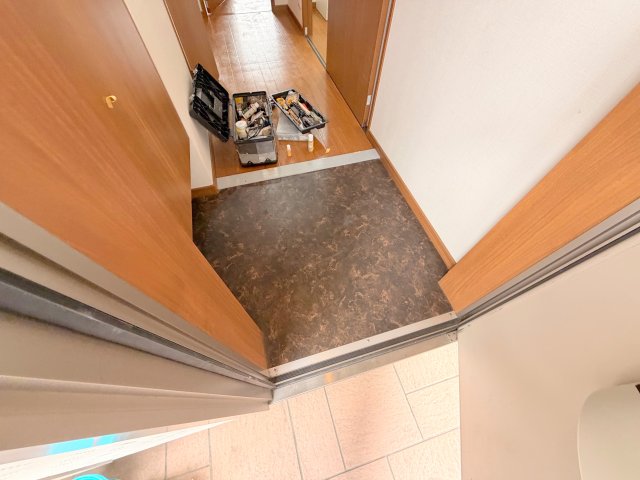 玄関　落ち着いたおしゃれな玄関です。