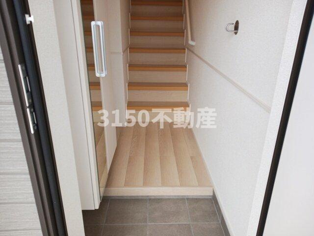 玄関　明るい玄関です