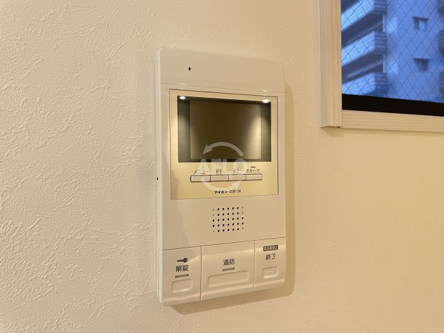 セキュリティ　リバーサイド道頓堀西　モニター付きインターホン